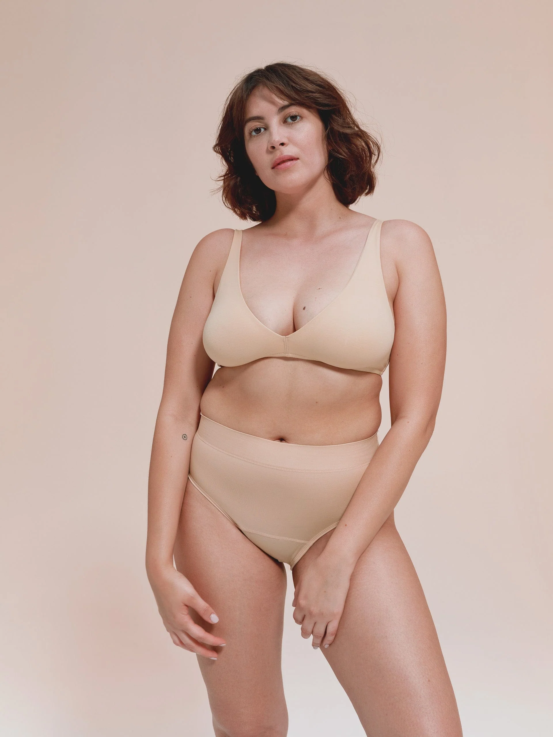 Hugger - Recyceltes Nylon - Beige - Image 3